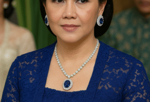 Kilau Blue Sapphire Maia Estianty Saat Siraman Al Ghazali, Harganya Capai Rp 9,2 Miliar