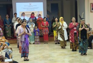 Peringati 75 Tahun Diplomasi RI-Vatikan, Gelaran Kebaya dan Berkain Jadi Sorotan