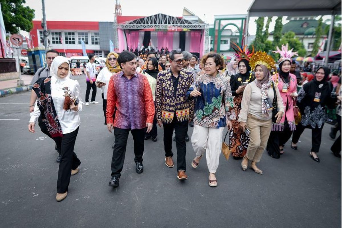 Kementerian Kebudayaan Apresiasi Kiprah Jember Fashion Carnaval sebagai Fenomena Budaya Dunia