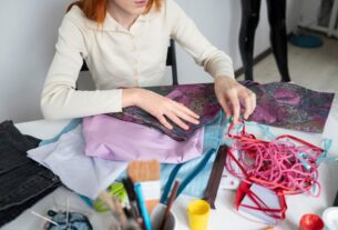 Menjiplak Karya Orang Lain Itu Tidak Etis, Ini Pesan Pakar Fashion